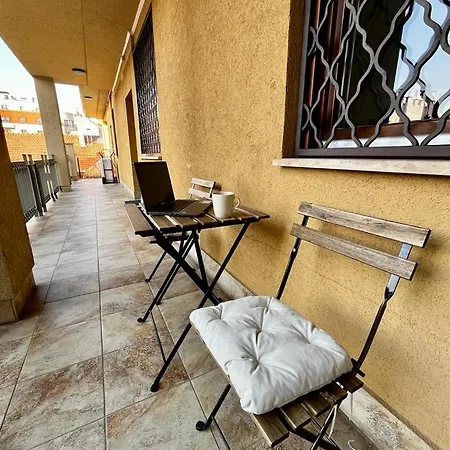 Only4u Budapest-soho Βουδαπέστη